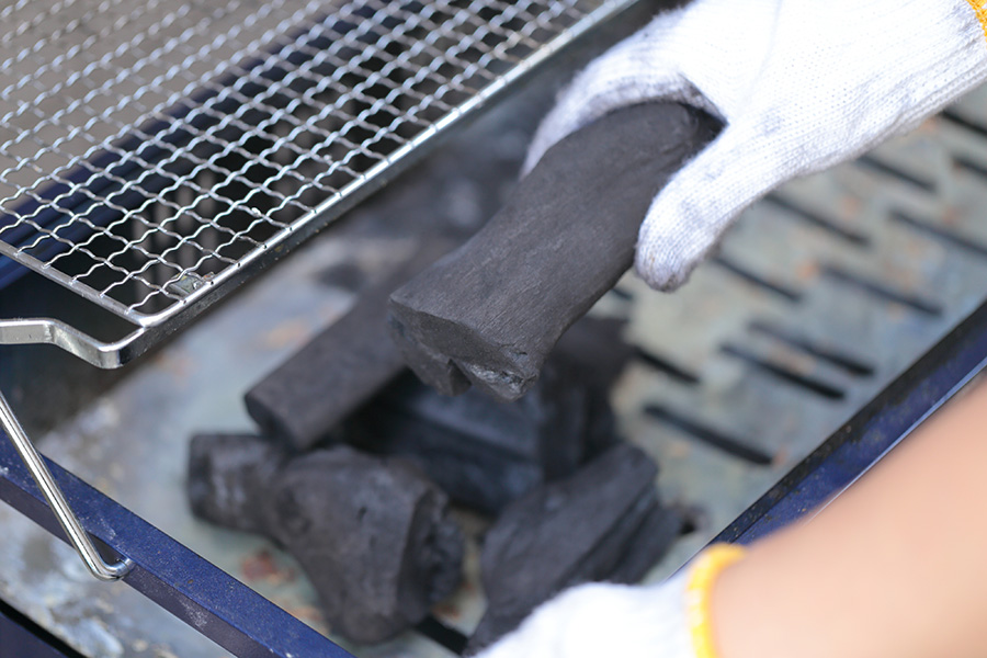 バーベキューの機材は一式貸し出し 設置・後片付け不要！